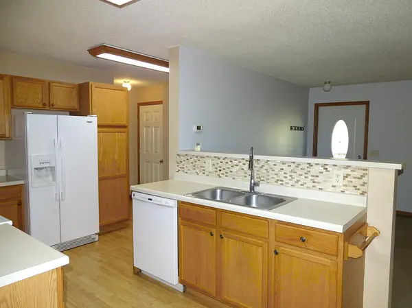 186 Country LN, Durand, WI 54736
