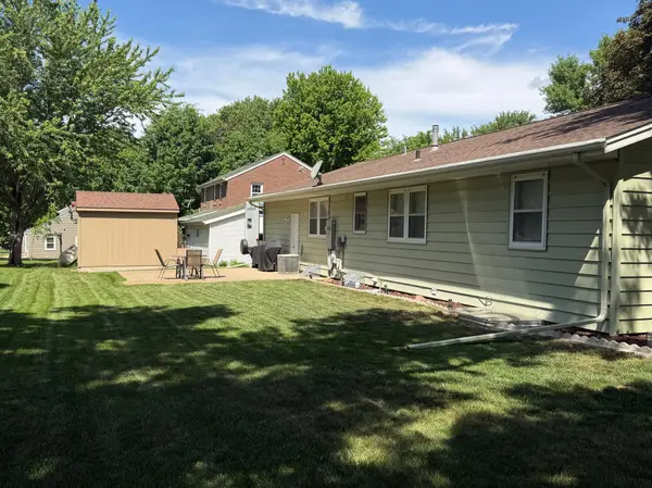401 W Crawford ST, Luverne, MN 56156