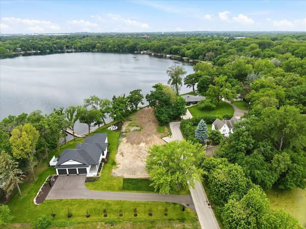 1184 Edgewater AVE, Arden Hills, MN 55112