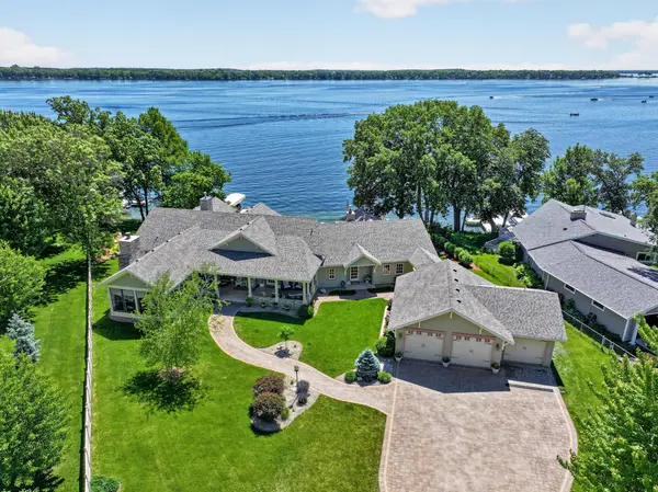 6587 Stardust LN NE, Alexandria, MN 56308