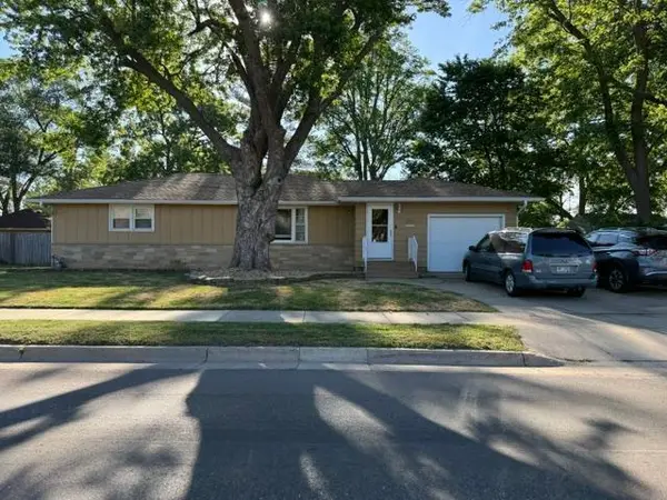 504 14th ST NW, Austin, MN 55912