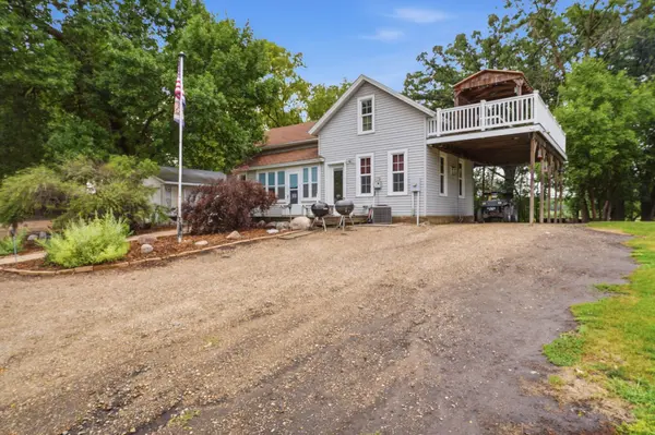 5861 Highway 71 NE, Willmar, MN 56201