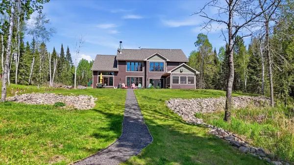11679 Lakeshore DR, Nashwauk, MN 55769