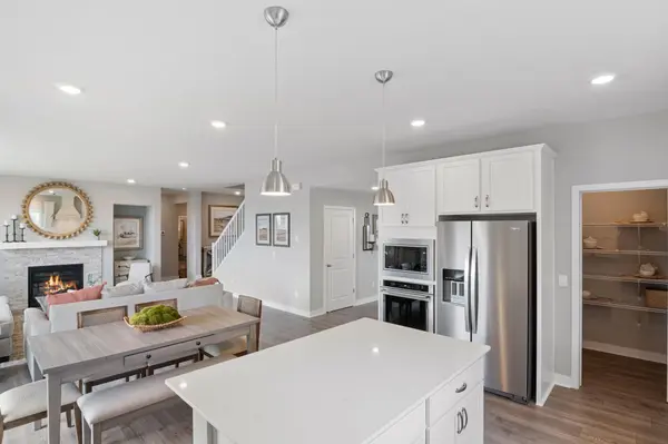 1683 Zumbro AVE, Shakopee, MN 55379