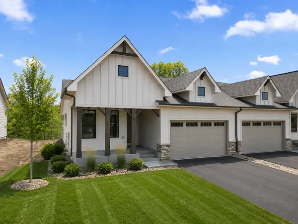 18 Palomino CT, Hudson, WI 54016