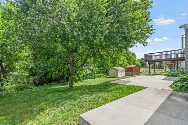 114 Lillie LN SE, Pine Island, MN 55963