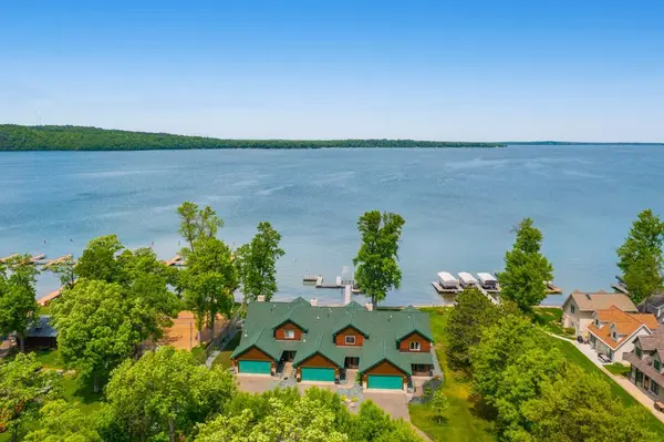 10442 Gull Point RD, East Gull Lake, MN 56401