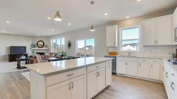 23656 Marshview DR, Rogers, MN 55374