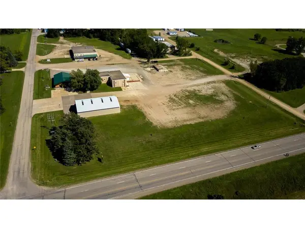 2360 Becker DR, Albert Lea, MN 56007