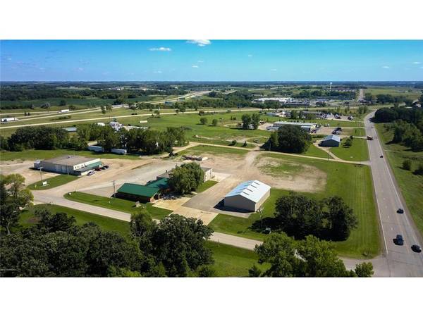 2360 Becker DR, Albert Lea, MN 56007