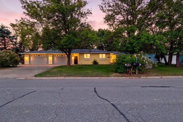 1332 2nd AVE SE #795, Cambridge, MN 55008