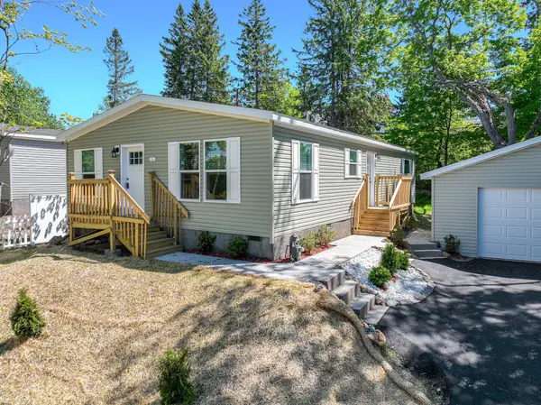 306 W Palm ST, Duluth, MN 55811