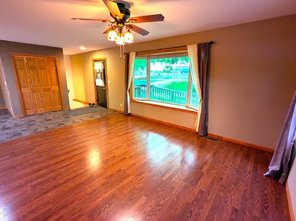 24082 Homer Valley RD, Winona, MN 55987