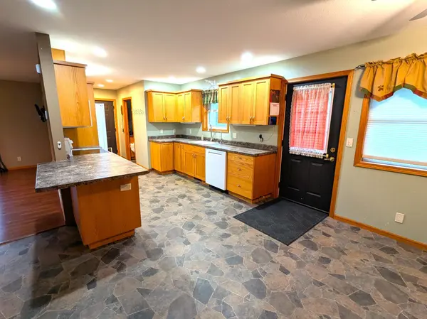 24082 Homer Valley RD, Winona, MN 55987
