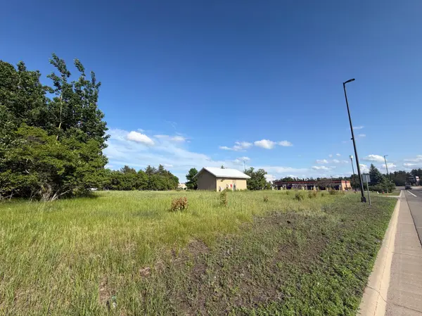 200 Golf Course RD N, Baxter, MN 56425