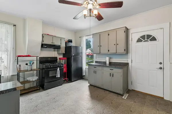 663 Van Buren AVE, Saint Paul, MN 55104
