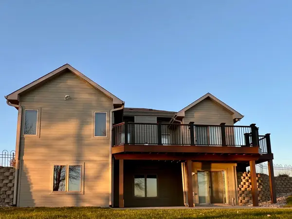 83987 Ridge Creek Dr, Clinton, MN 56278