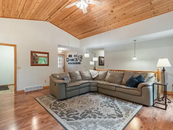 31958 Green Scene DR, Breezy Point, MN 56472
