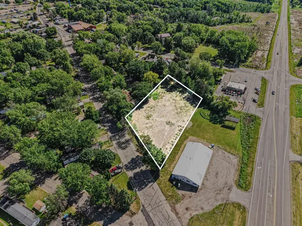 30041 Redfield Blvd, Shafer, MN 55074