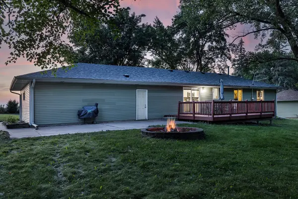 1515 Woodhill RD, Burnsville, MN 55337