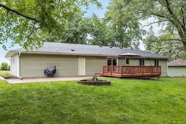 1515 Woodhill RD, Burnsville, MN 55337