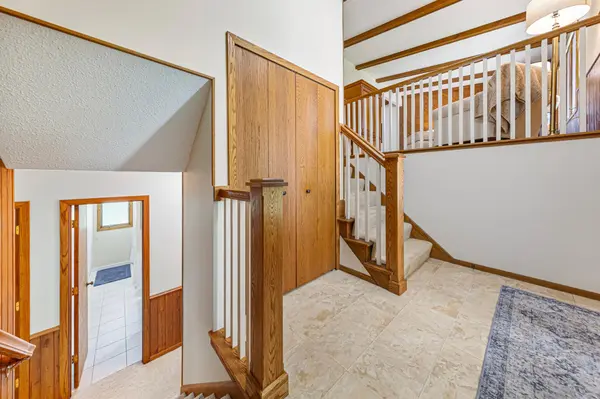 731 Birch LN, Northfield, MN 55057