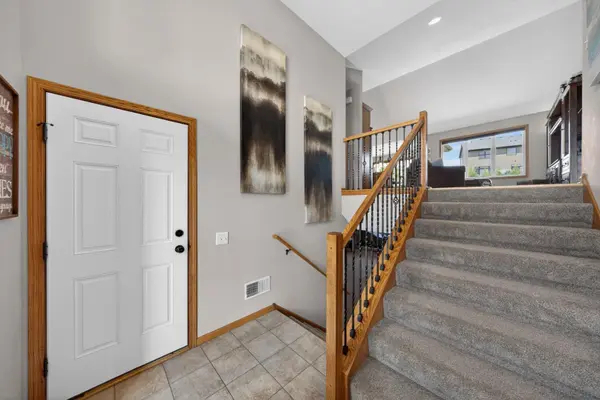 1961 Fieldstone RD SW, Rochester, MN 55902