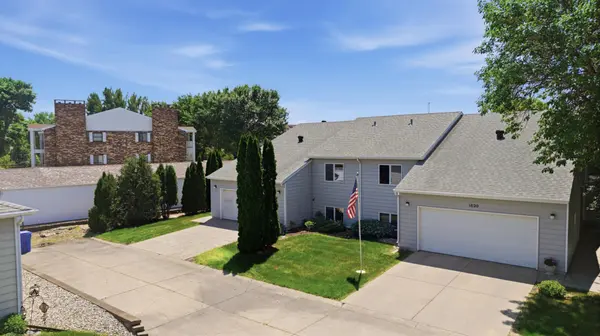 1818 34th ST S, Fargo, ND 58103