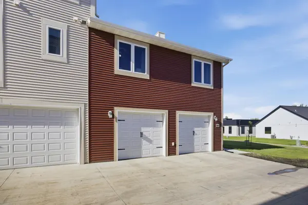 3313 5th WAY E #A, West Fargo, ND 58078