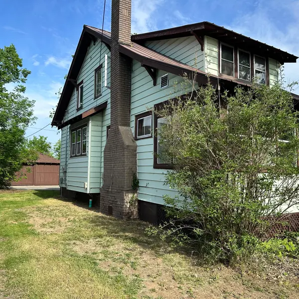 2319 Birchmont DR NE, Bemidji, MN 56601