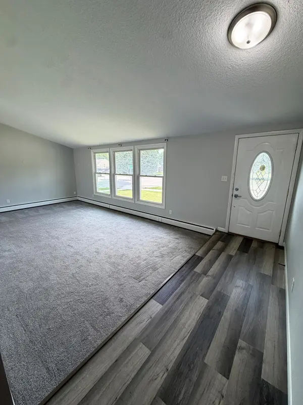 1536 10th AVE N, Moorhead, MN 56560