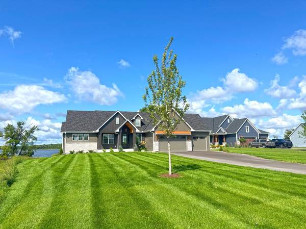 7620 Lake John DR, Annandale, MN 55302