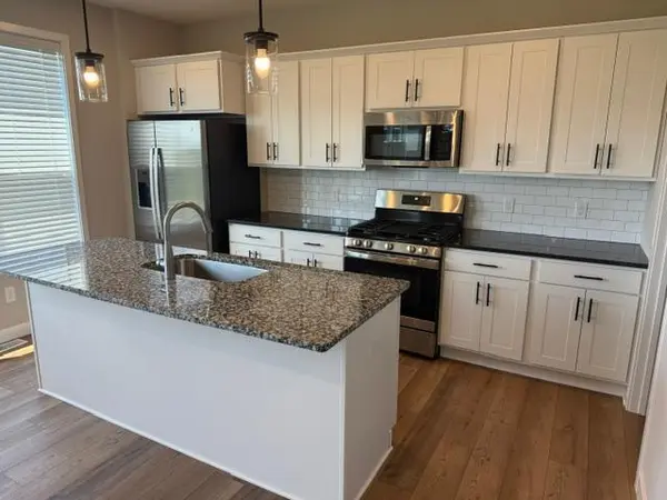 10547 Robinwood RD, Chaska, MN 55318