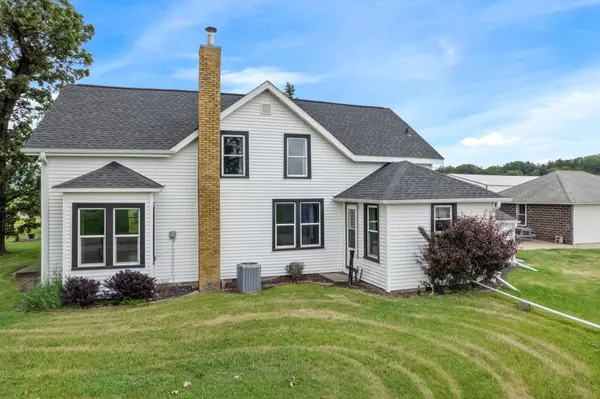 W22882 Little Tamarack RD, Galesville, WI 54630