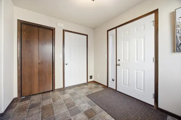 1236 31st AVE W, West Fargo, ND 58078