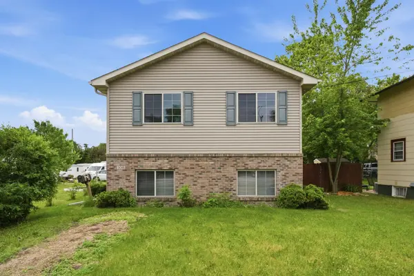 108 3rd ST N, Waite Park, MN 56387