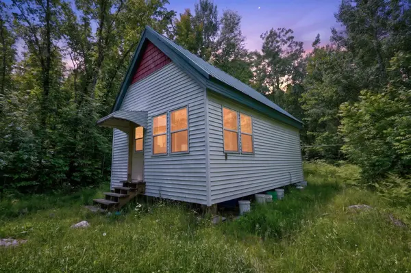 10749 Lambert RD,  Orr,  MN 55771