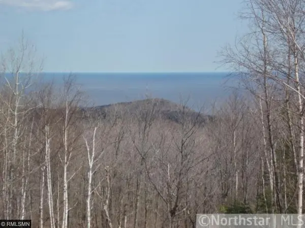 5030 Mount Rockwood RD, Silver Bay, MN 55614