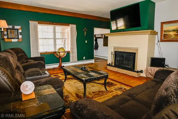 219 W Vermilion DR, Cook, MN 55723