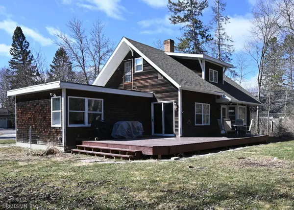 219 W Vermilion DR, Cook, MN 55723