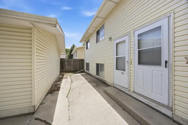 910-912 32nd ST N, Fargo, ND 58102