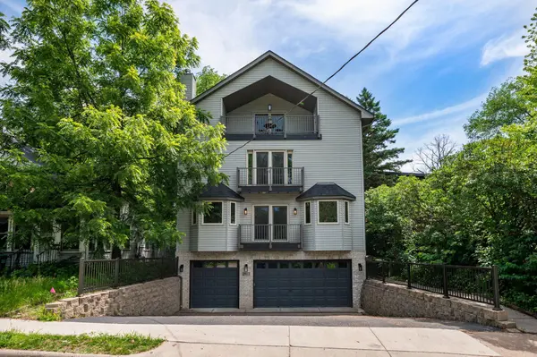 2015 Upton AVE S, Minneapolis, MN 55405