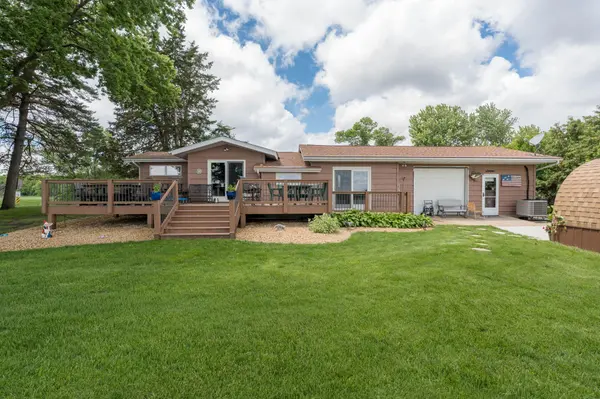 49295 Sportsmans LN, Waterville, MN 56096