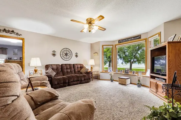 2693 225th AVE, Marshall, MN 56258