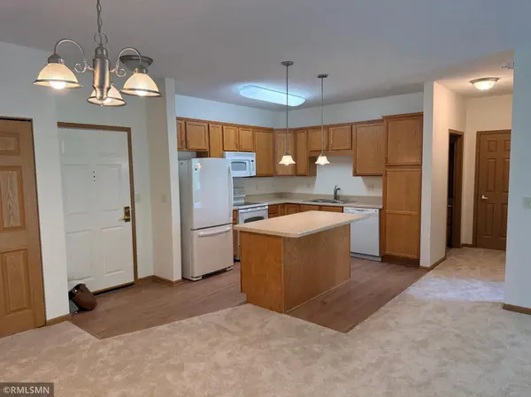 8341 Lyndale AVE S #409, Bloomington, MN 55420