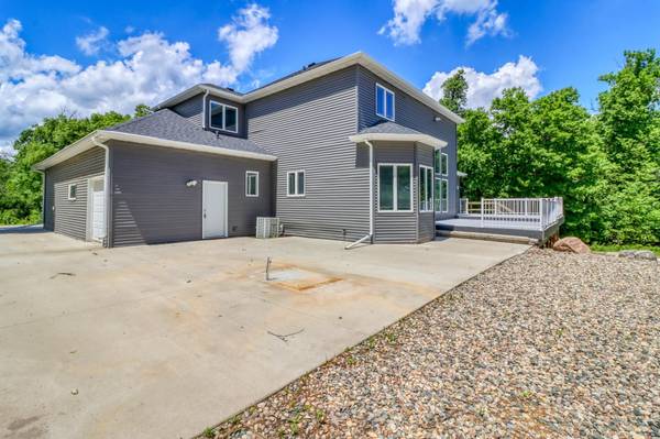 11999 Lake Maud TRL, Audubon, MN 56511