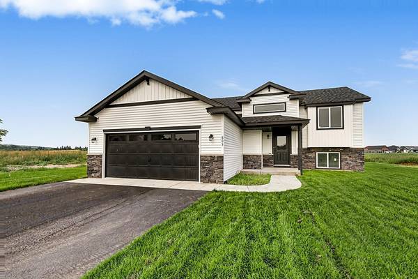 807 Prateria AVE, Avon, MN 56310