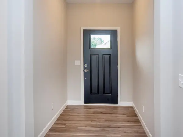336 Emmy LN, Hanover, MN 55341