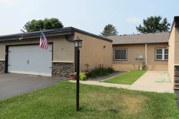 912 3rd ST N #7, Cold Spring, MN 56320