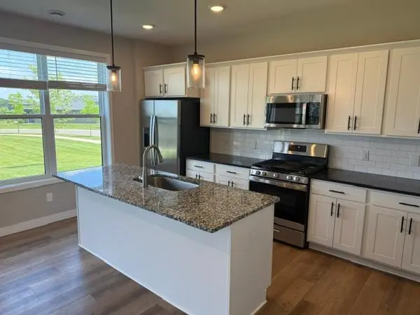 5438 Welter WAY, Chaska, MN 55318